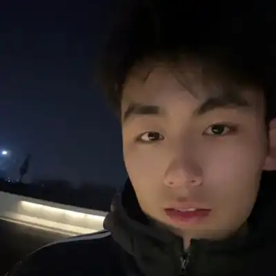 毛伟彤